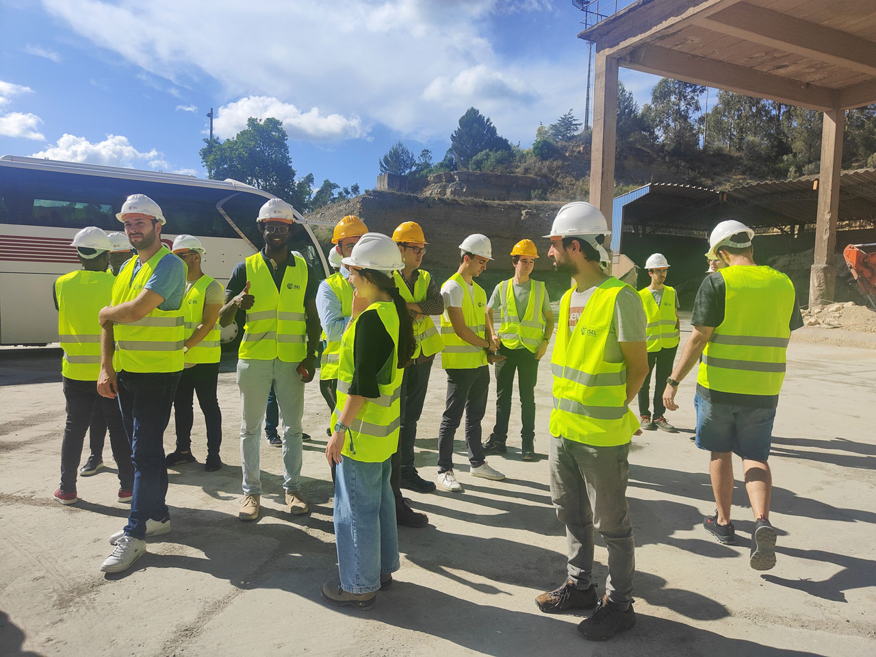 Visita de estudo LEC - Pedreira de Bom Jesus, Alhandra