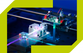 Seminário de Física - A Kinetic Approach to Photon Condensation in Semiconductor Platforms