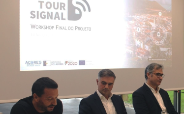 Evento de encerramento projeto tour signal
